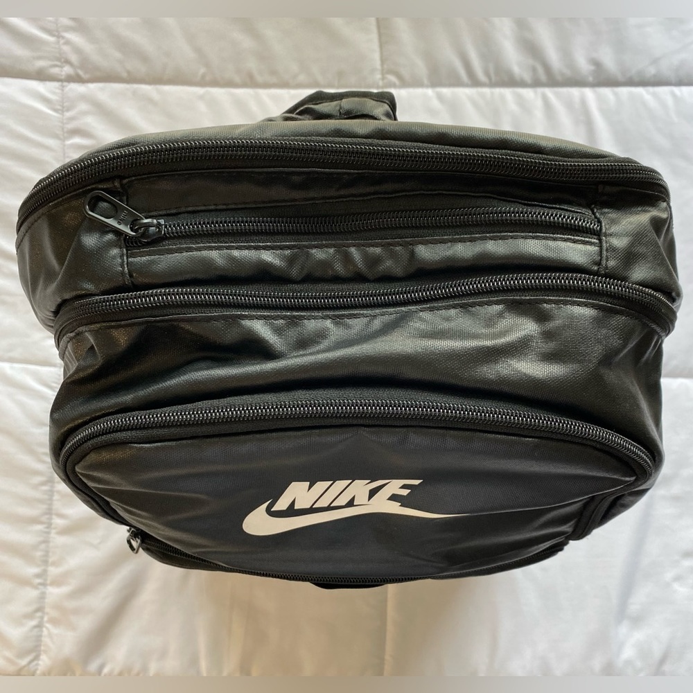 Nike Backpack - Picture 2 of 6